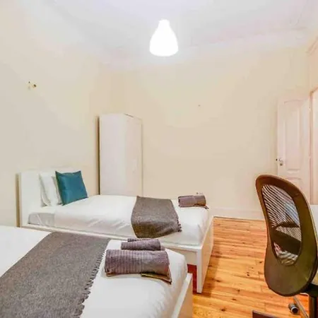 Spacious Alameda *